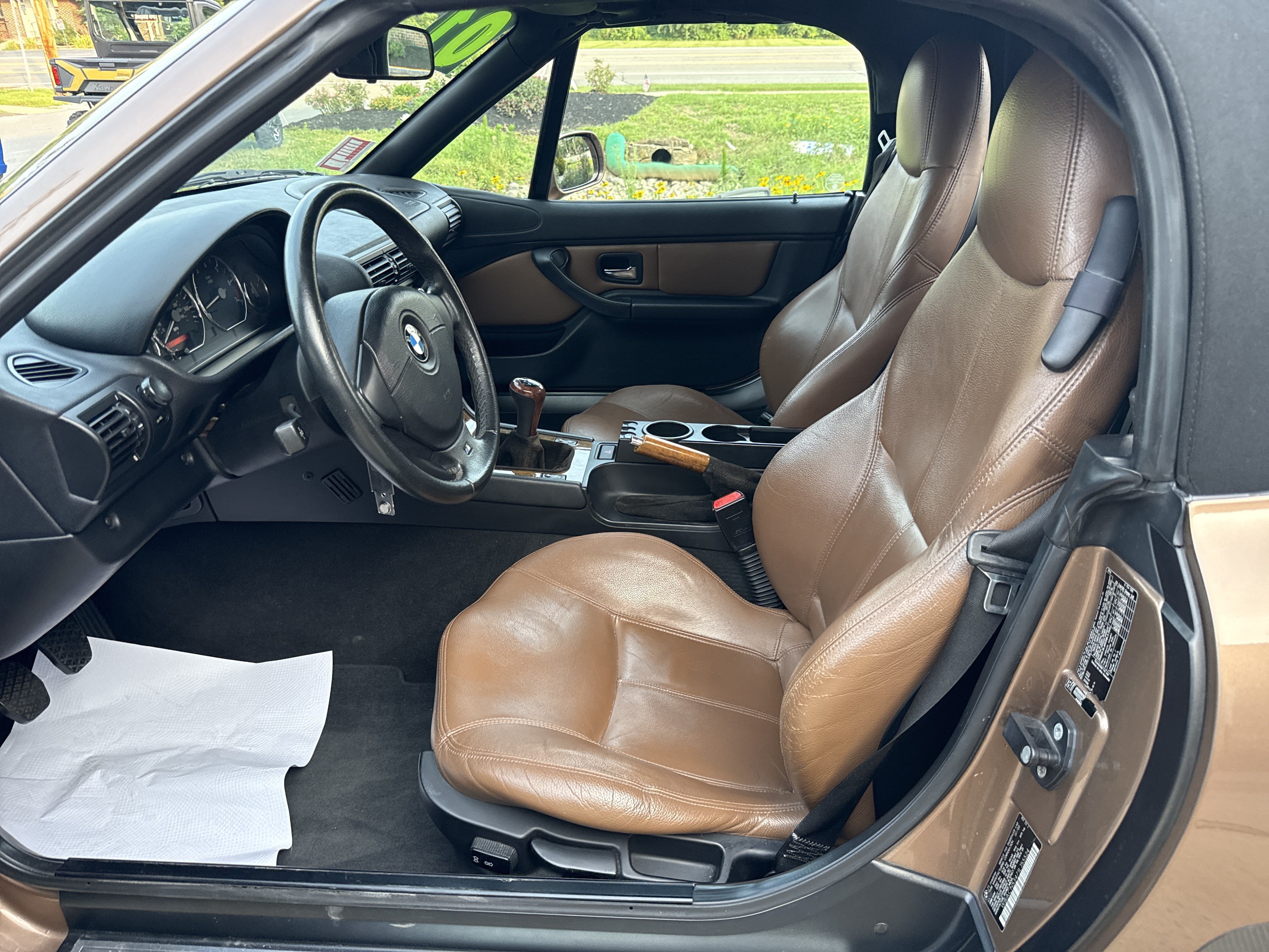 Used 2001 BMW Z3 3.0i RWD image 12