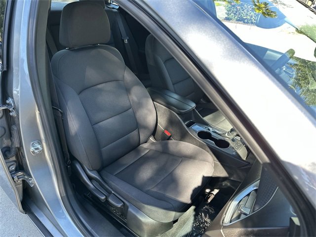 Used 2024 Chevrolet Malibu LT image 28