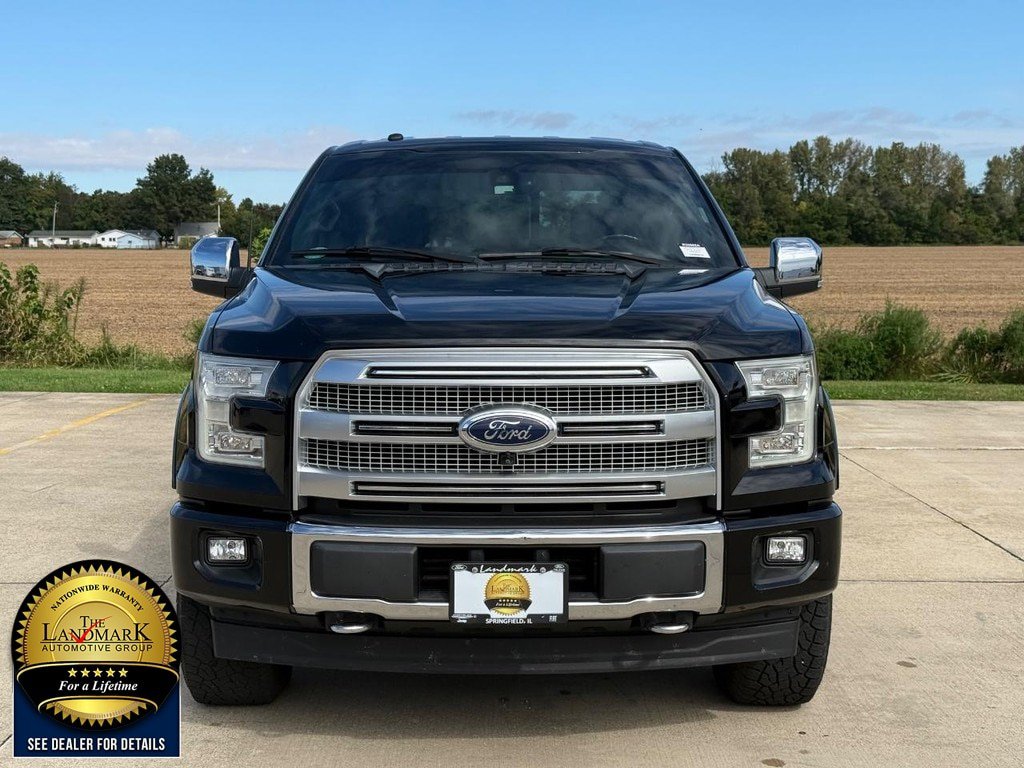 Used 2017 Ford F150 Platinum w/ Equipment Group 701A Luxury AWD/4WD image 2