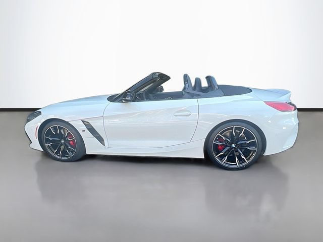 Used 2026 BMW Z4 M40i w/ Premium Package RWD image 2
