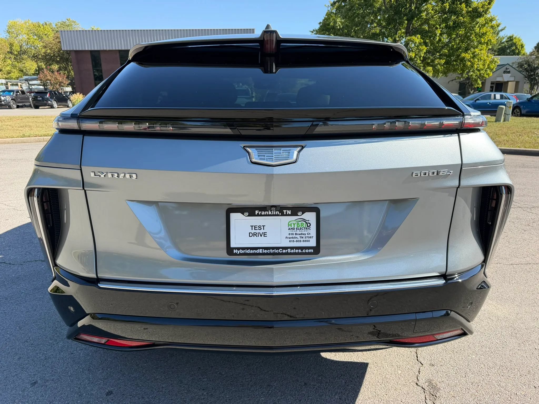 Used 2024 Cadillac Lyriq Luxury AWD/4WD image 9