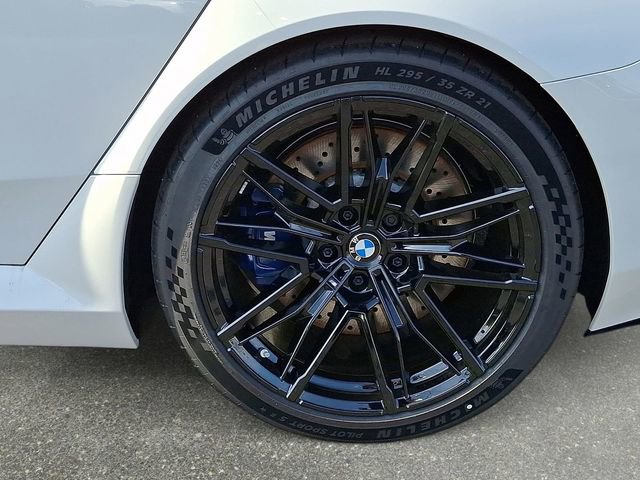 New 2026 BMW M5 w/ Executive Package image 8