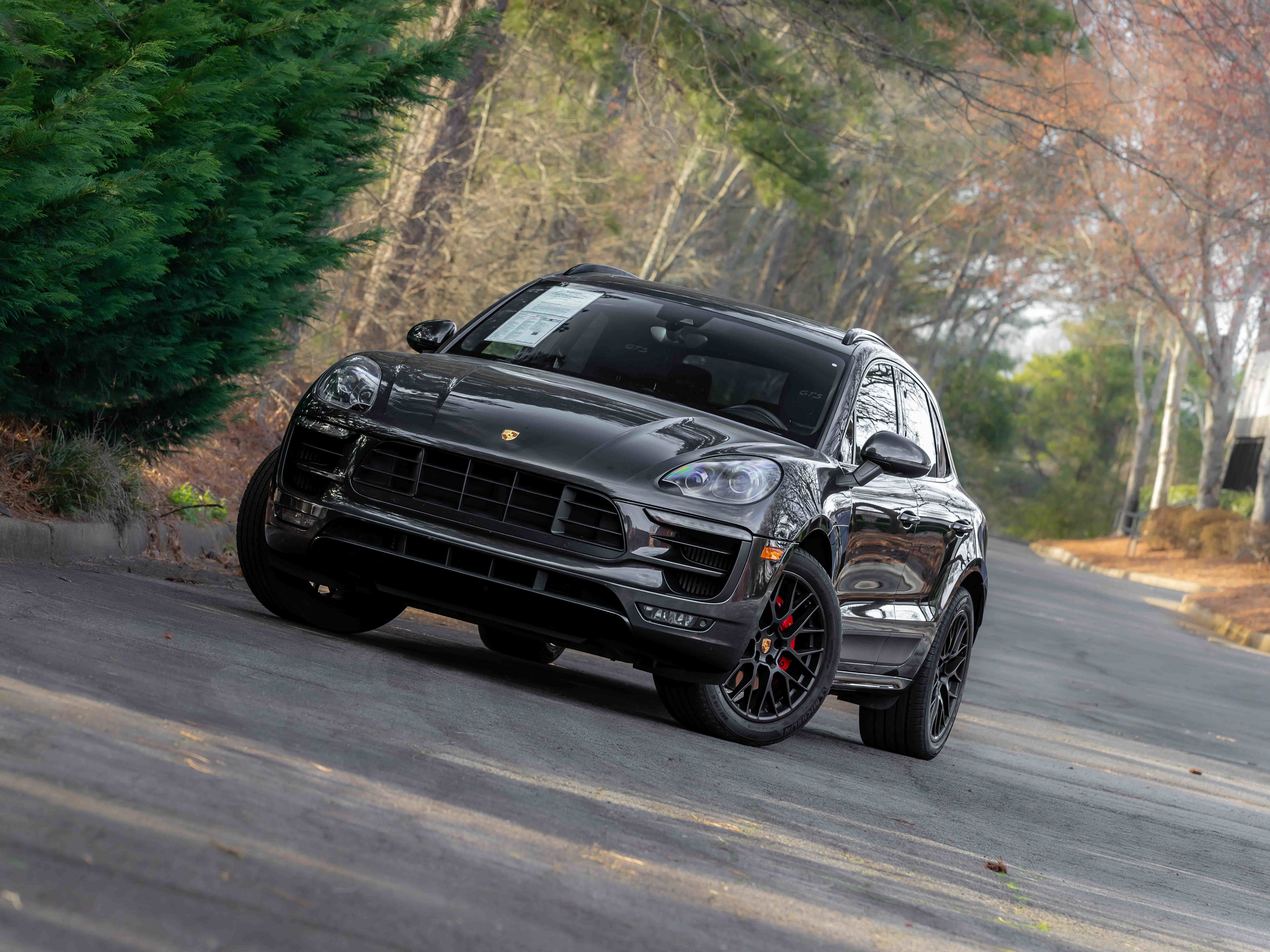 Used 2017 Porsche Macan GTS AWD/4WD image 22