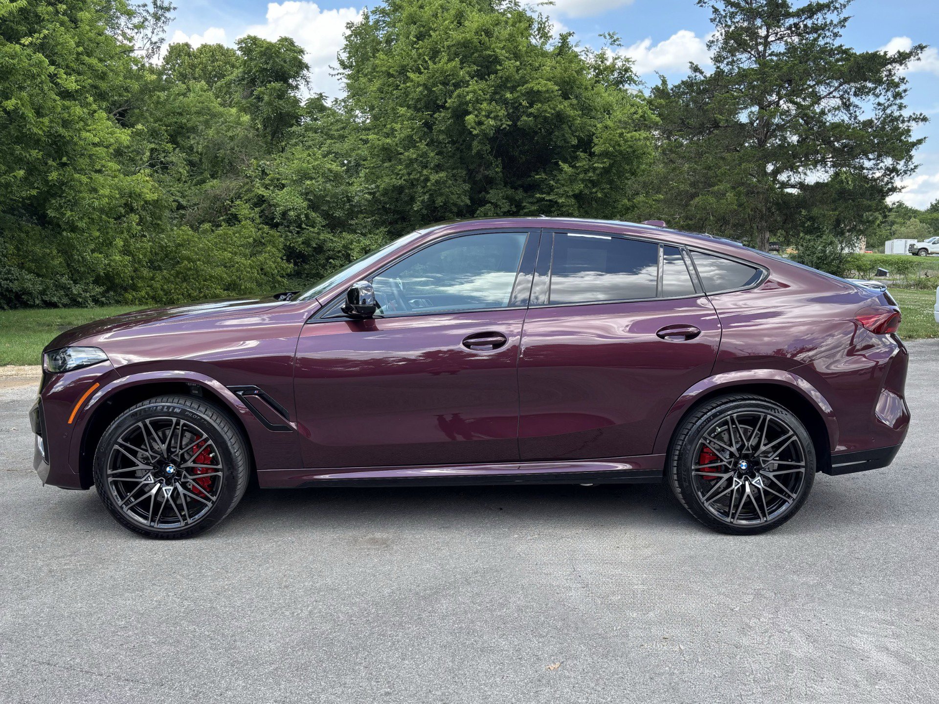 Used 2024 BMW X6 M Competition w/ Executive Package AWD/4WD image 8