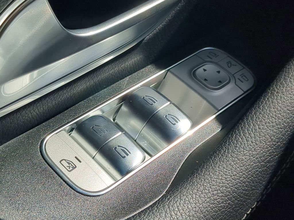 New 2025 Mercedes-Benz GLE 350 4MATIC image 11
