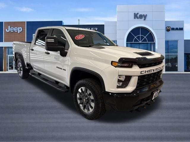 Used 2022 Chevrolet Silverado 2500 Custom w/ Custom Convenience Package AWD/4WD image 10