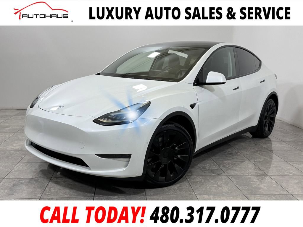 Used 2020 Tesla Model Y Long Range image 1