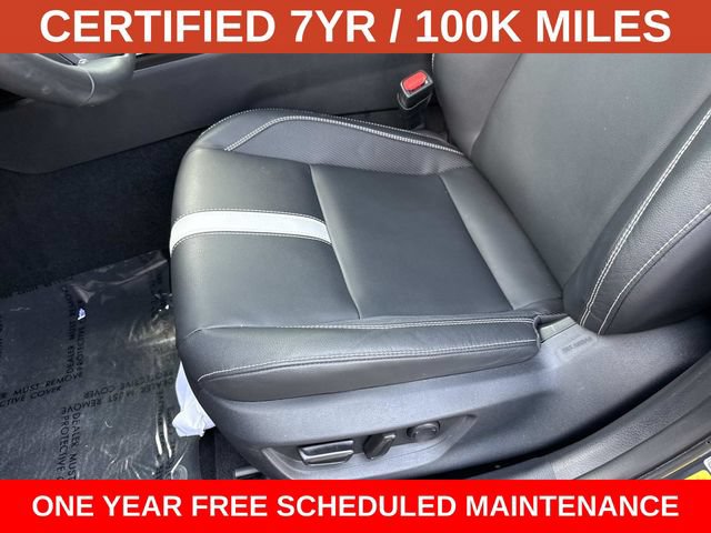 Used 2025 Toyota Camry SE w/ Convenience Package FWD image 15