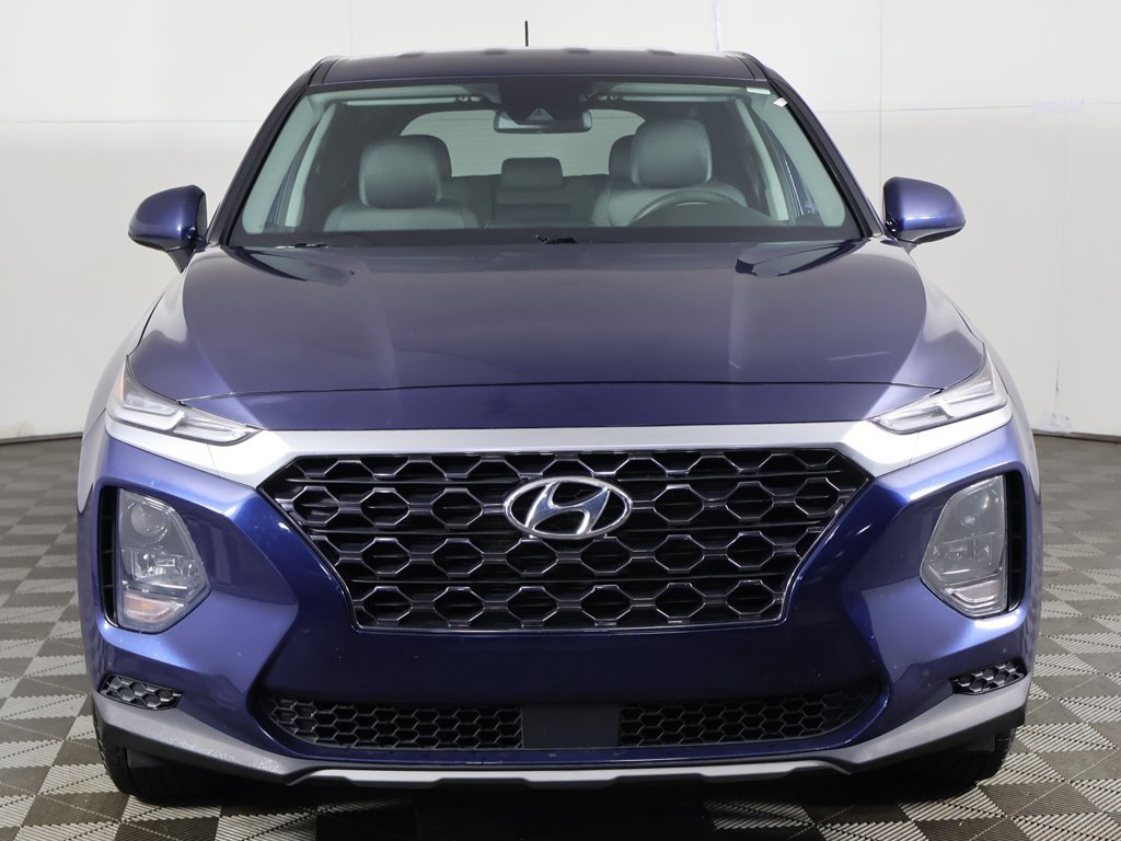 Used 2020 Hyundai Santa Fe SE image 8