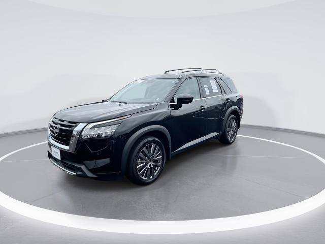Certified 2023 Nissan Pathfinder SL w/ SL Premium Package AWD/4WD image 4