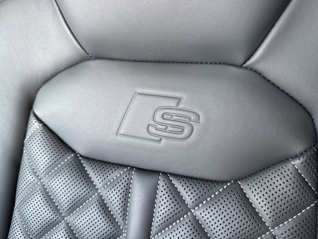 Used 2024 Audi SQ8 Prestige w/ Prestige Package image 19