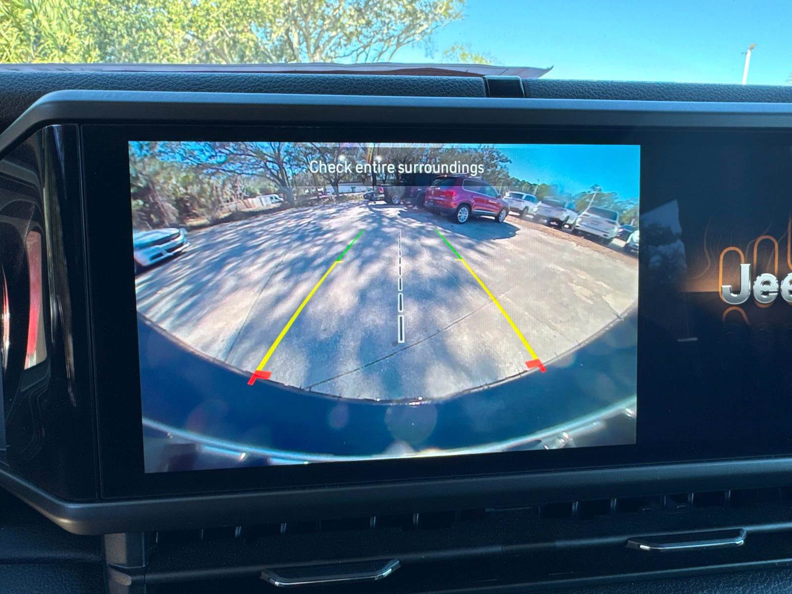 Certified 2024 Jeep Wrangler Willys image 18