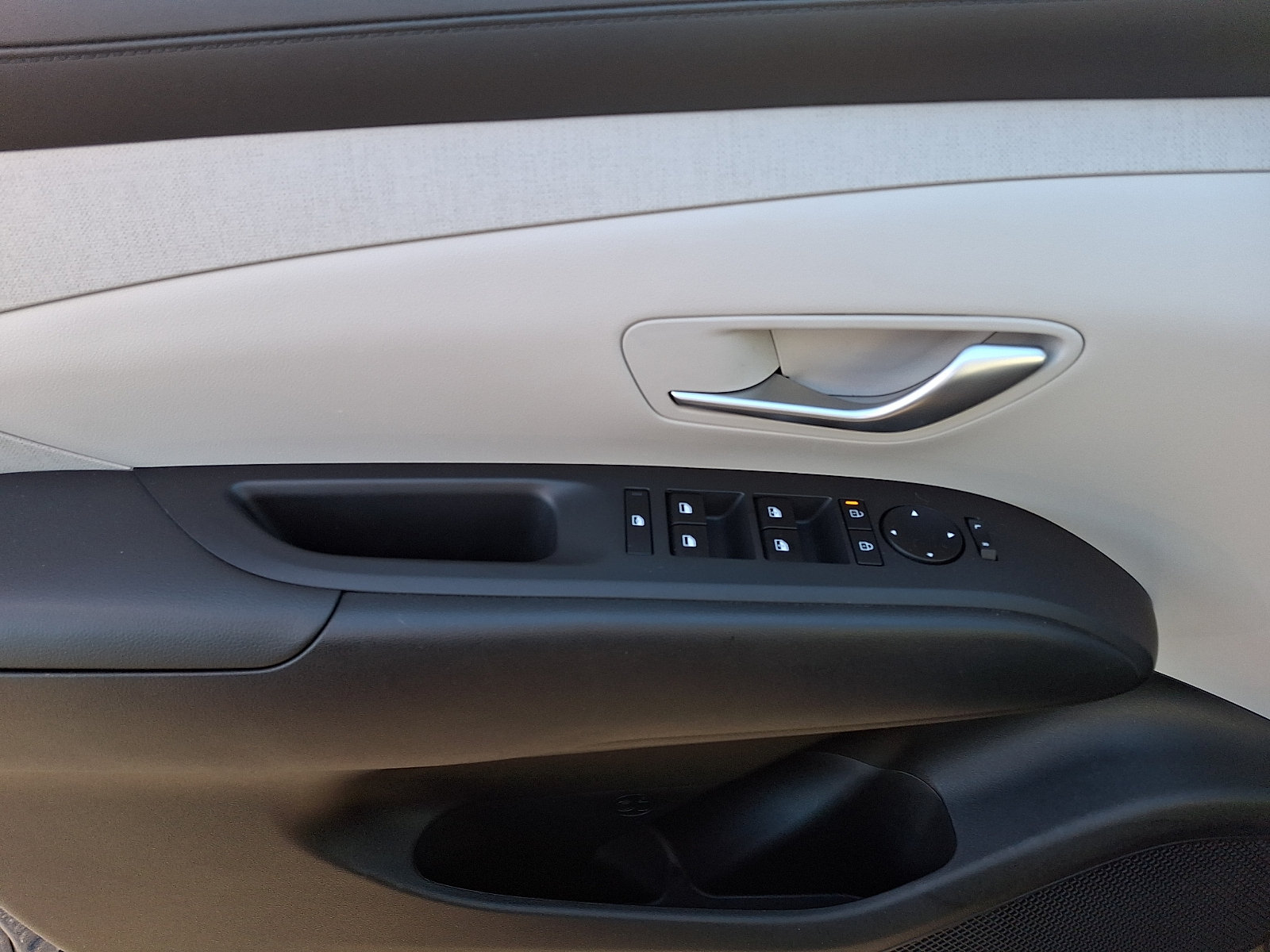 Certified 2025 Hyundai Tucson SEL FWD image 12