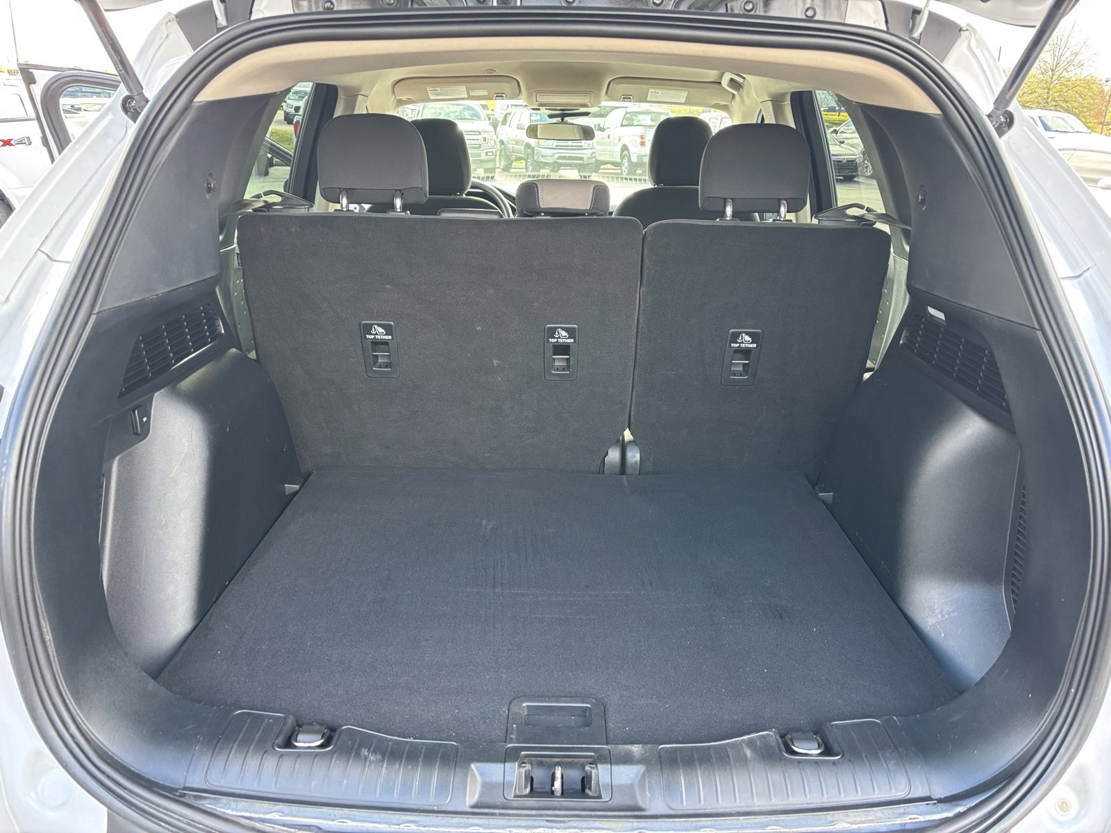 Used 2020 Ford Escape SE image 21