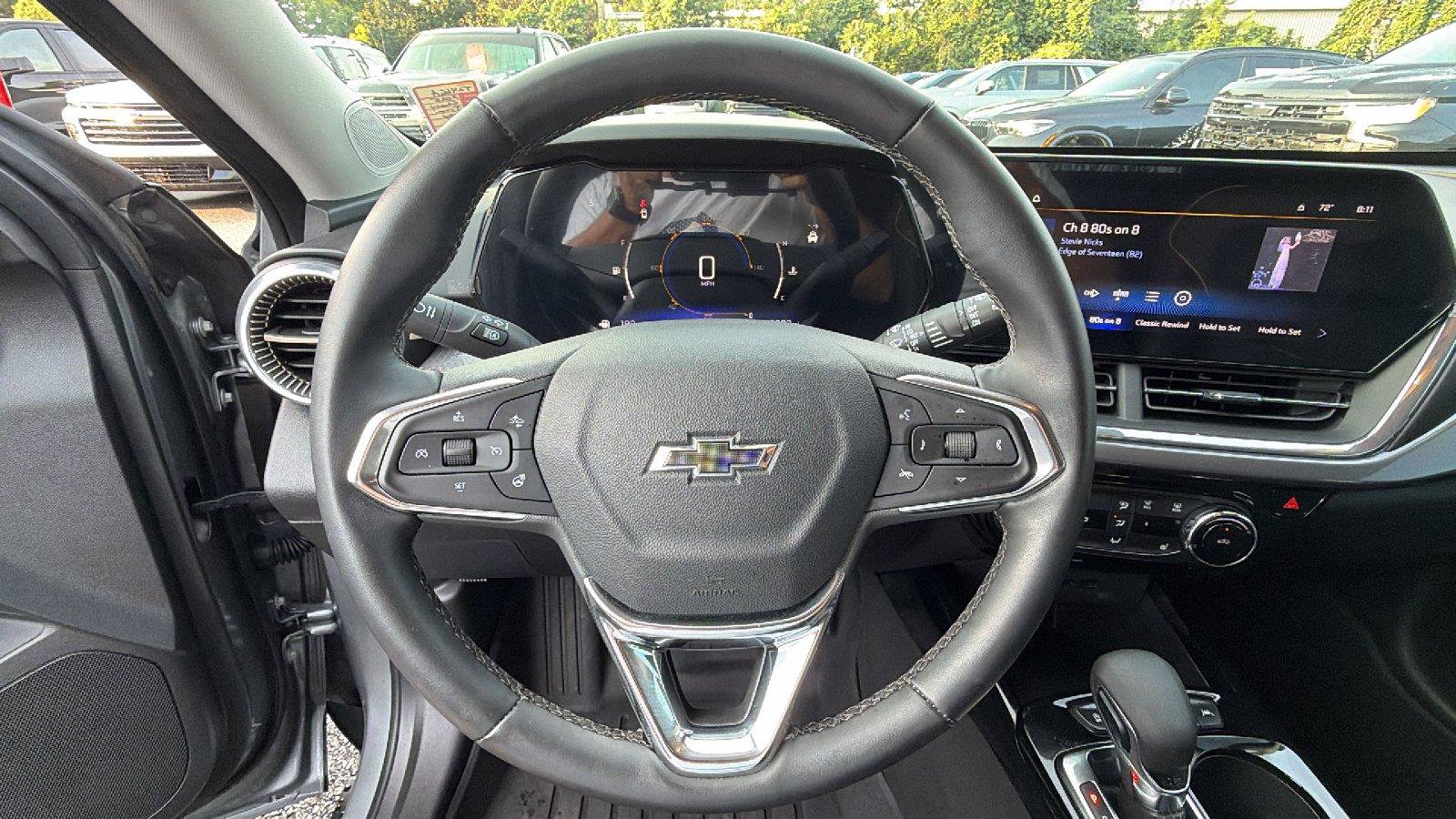 Used 2025 Chevrolet Trax ACTIV w/ Driver Confidence Package FWD image 24