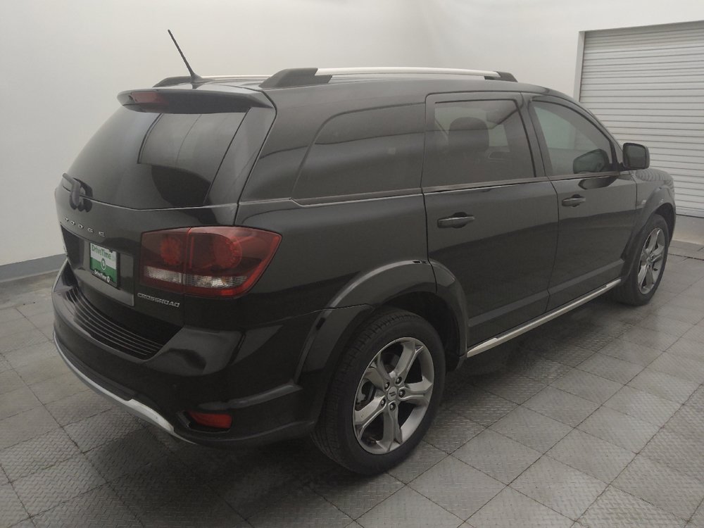 Used 2018 Dodge Journey Crossroad FWD image 9
