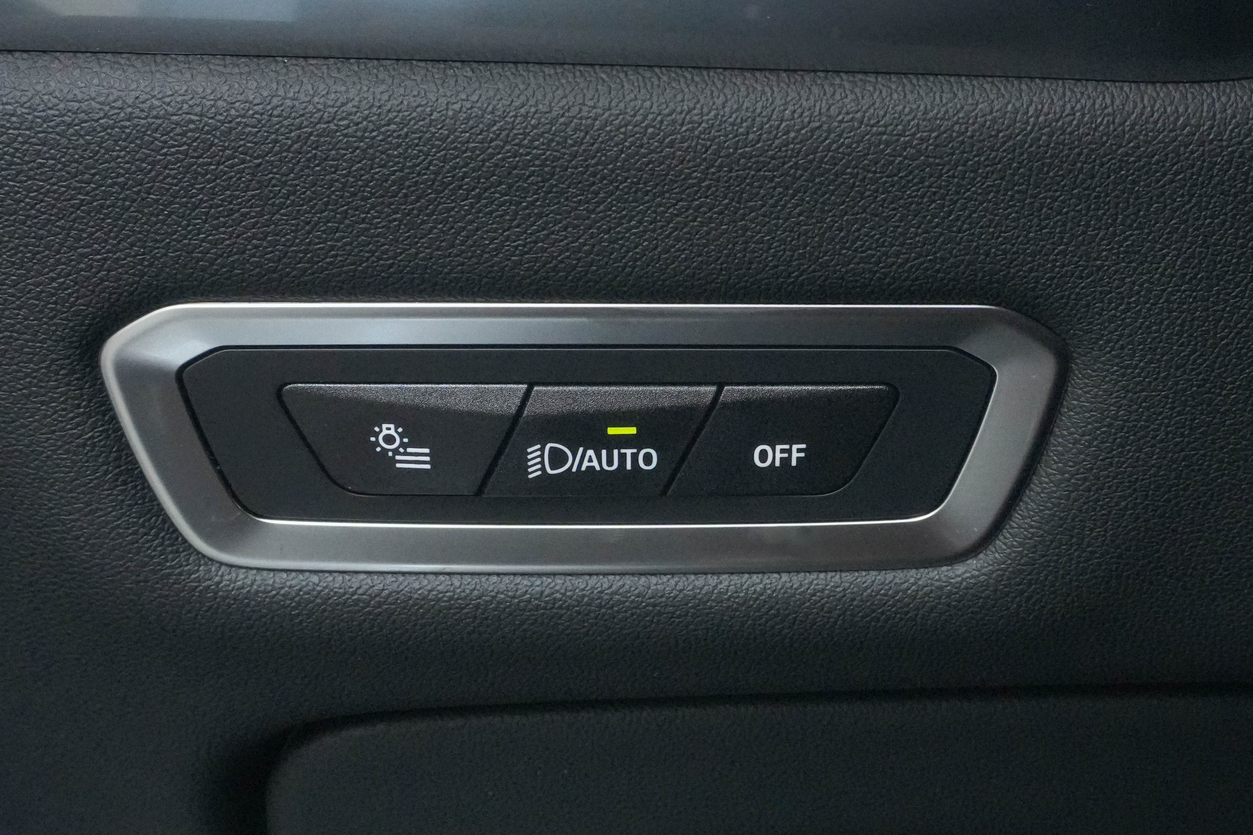 Certified 2026 BMW X7 M60i AWD/4WD image 16