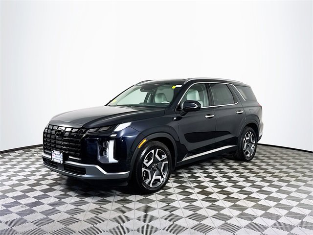 Used 2025 Hyundai Palisade Limited image 2