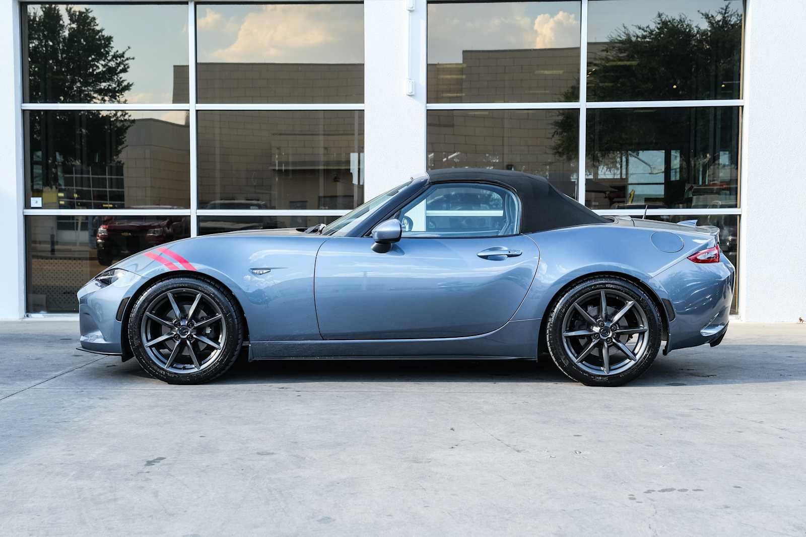 Used 2016 MAZDA MX-5 Miata Grand Touring RWD image 18