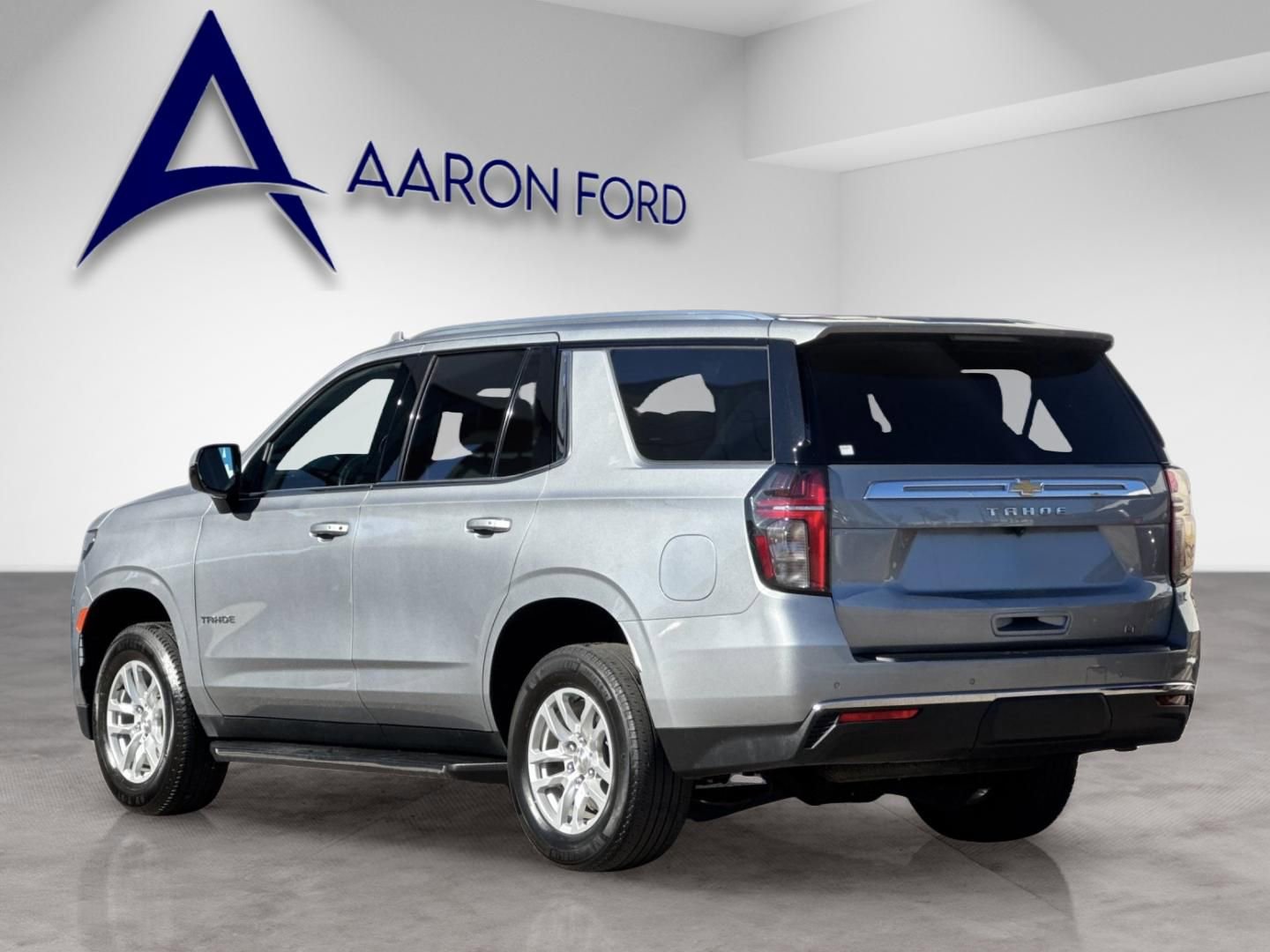 Used 2024 Chevrolet Tahoe LT image 3