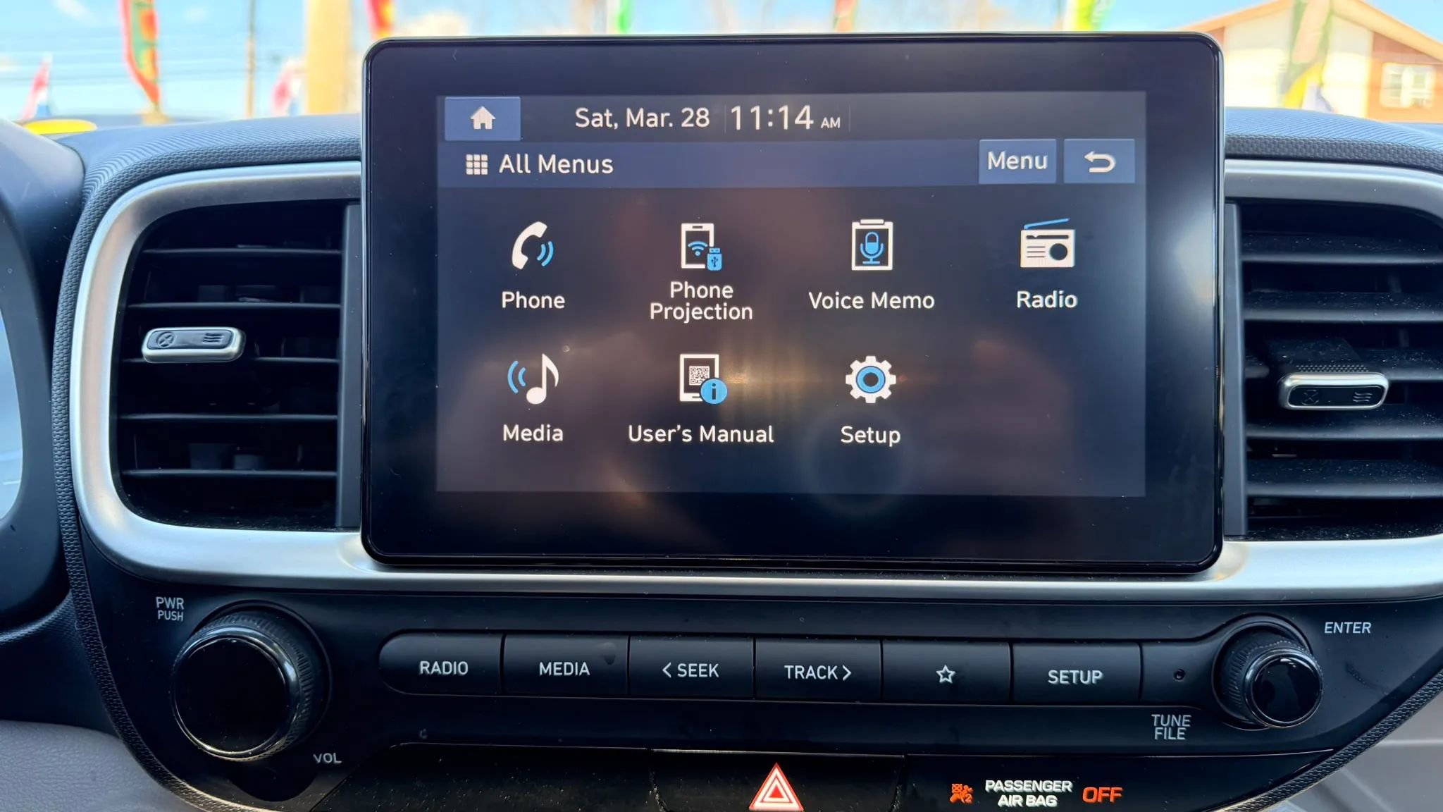 Used 2025 Hyundai Venue SEL image 22