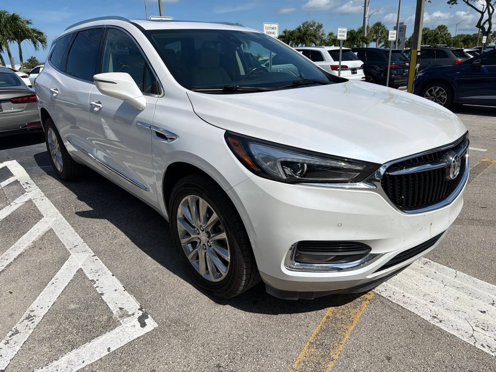 Used 2020 Buick Enclave Premium w/ Sun and Sites Package AWD/4WD image 13