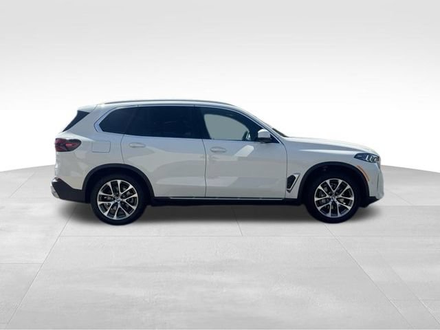 Certified 2026 BMW X5 xDrive40i AWD/4WD image 10