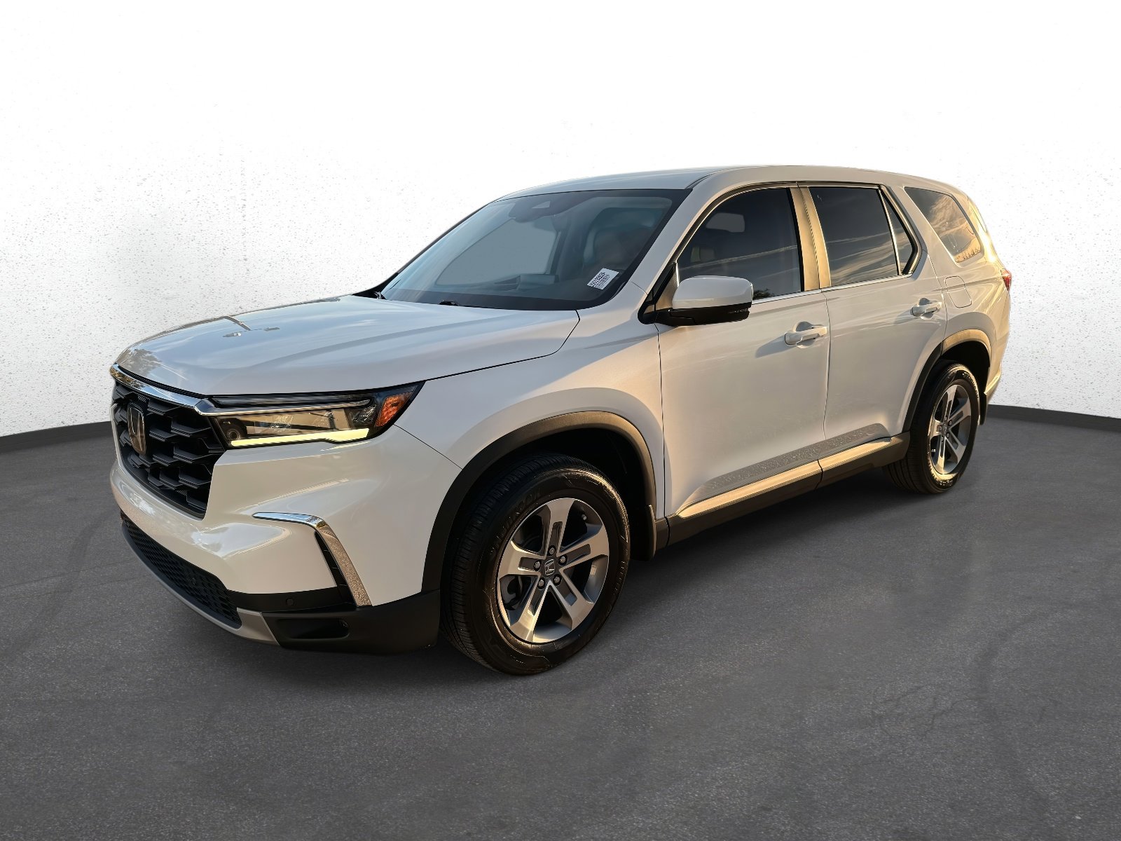 Used 2023 Honda Pilot EX-L image 7