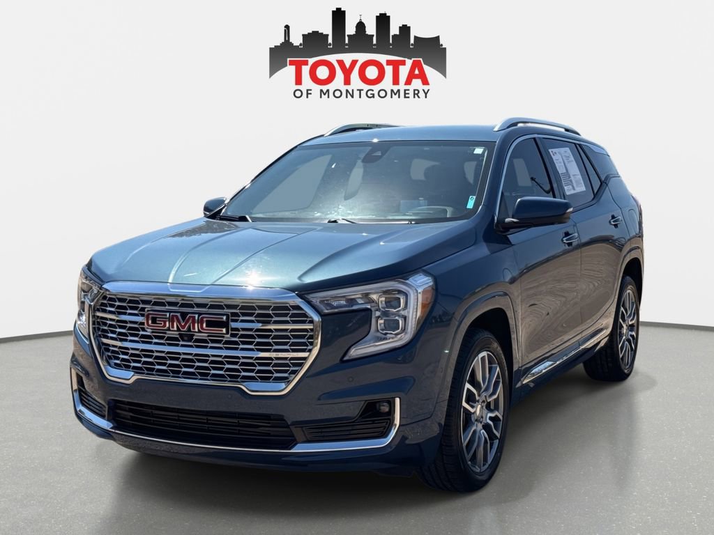 Used 2024 GMC Terrain Denali w/ Denali Premium Package image 7