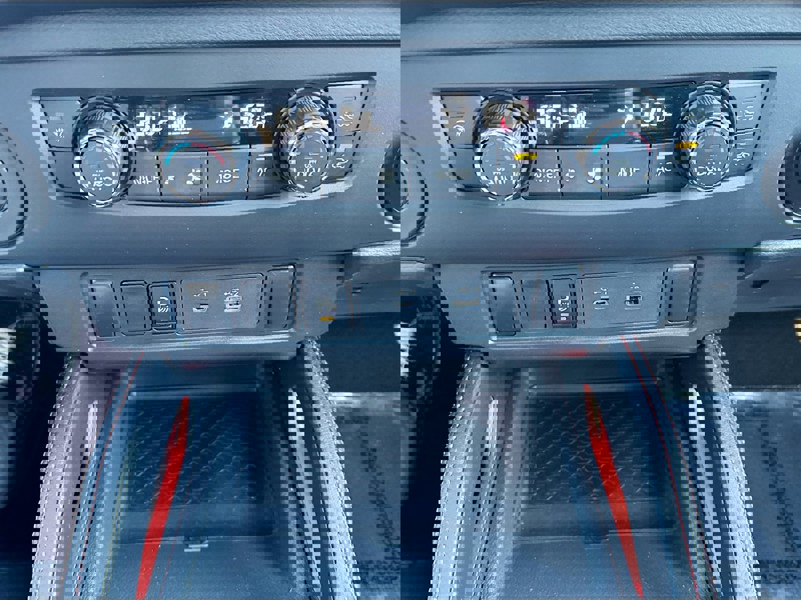 Used 2025 Nissan Frontier Pro-X image 16