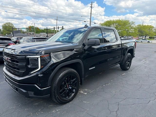 Used 2024 GMC Sierra 1500 Elevation AWD/4WD image 3