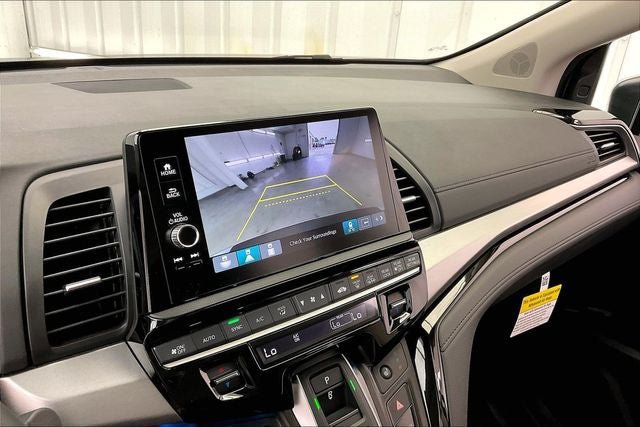 Certified 2026 Honda Odyssey Touring image 28