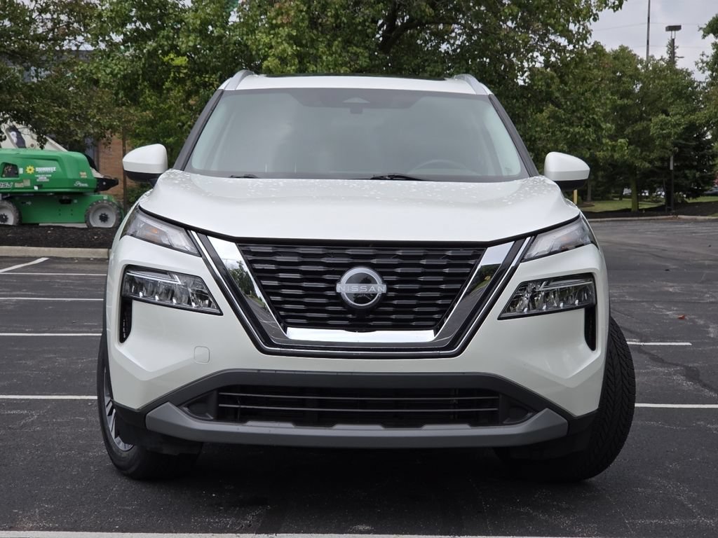 Used 2023 Nissan Rogue SV w/ SV Premium B Package AWD/4WD image 22