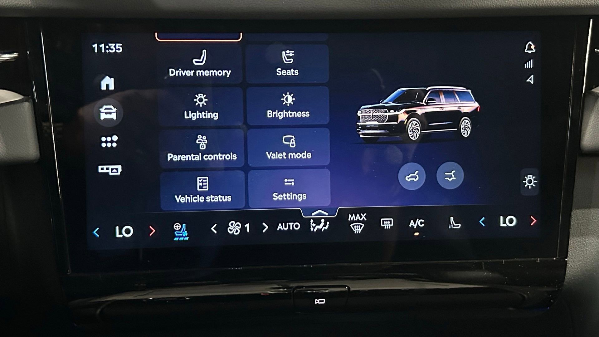 New 2026 Lincoln Navigator Premiere AWD/4WD image 95
