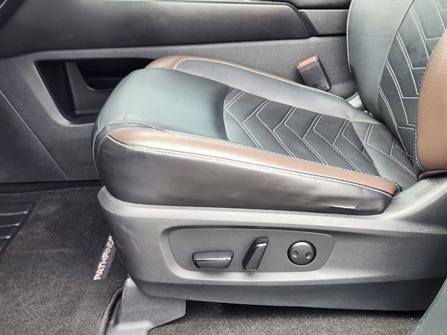 Used 2023 Nissan Pathfinder Platinum w/ Cargo Package image 26