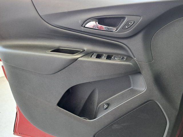 Used 2024 Chevrolet Equinox LT FWD image 22