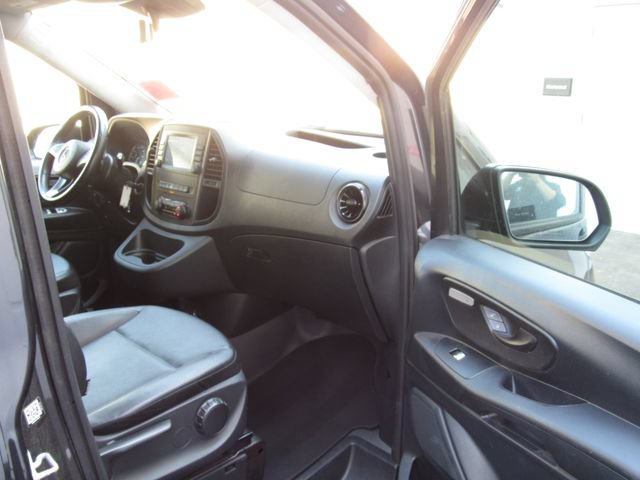 Used 2023 Mercedes-Benz Metris Passenger image 18