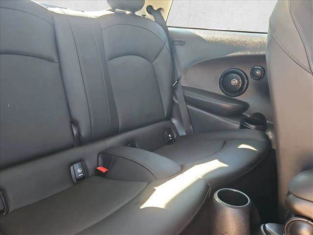 Used 2024 MINI Cooper SE image 21