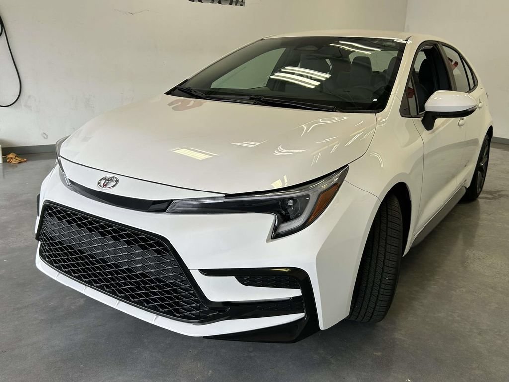 Certified 2026 Toyota Corolla SE FWD image 7