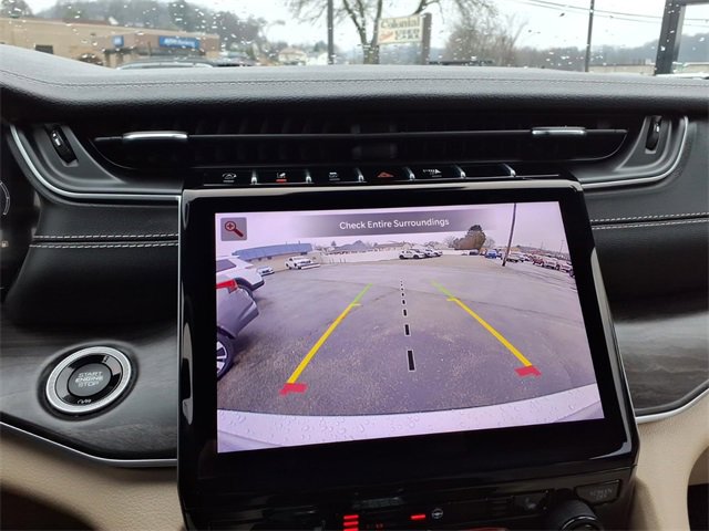 Used 2023 Jeep Grand Cherokee L Limited w/ Trailer Tow Group (B) image 21