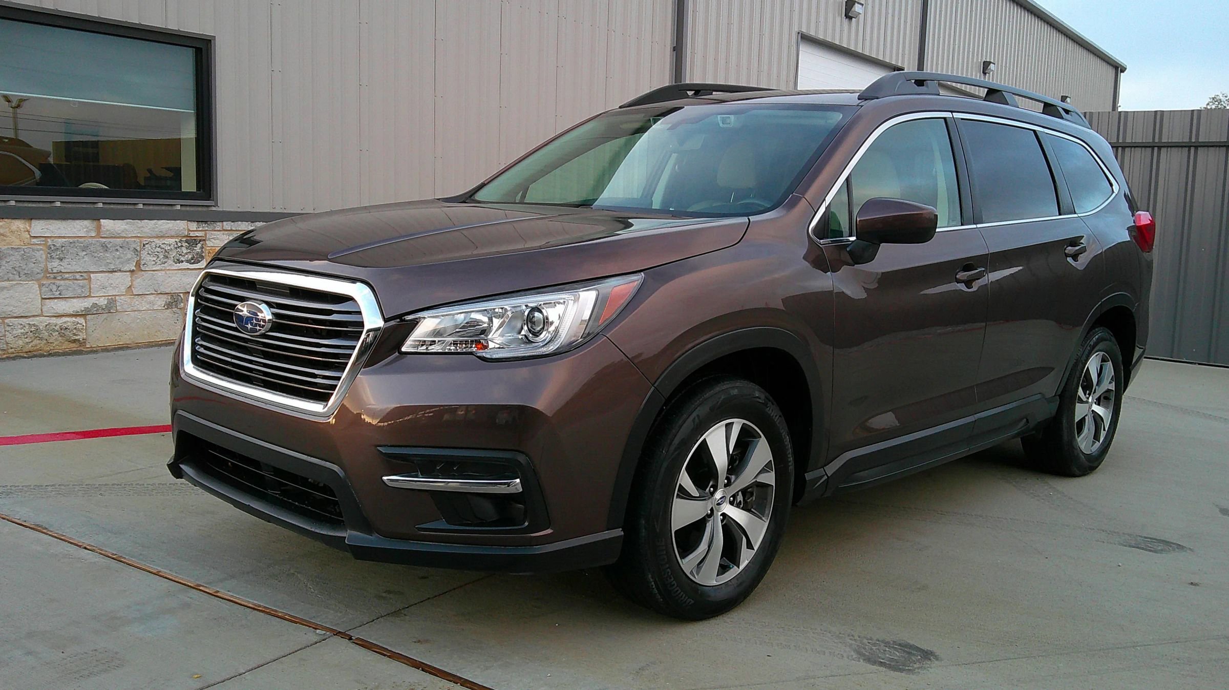Used 2019 Subaru Ascent Premium image 4
