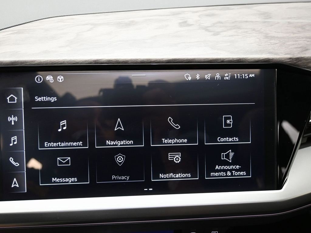Used 2024 Audi Q4 e-tron Premium Plus w/ Premium Plus image 26