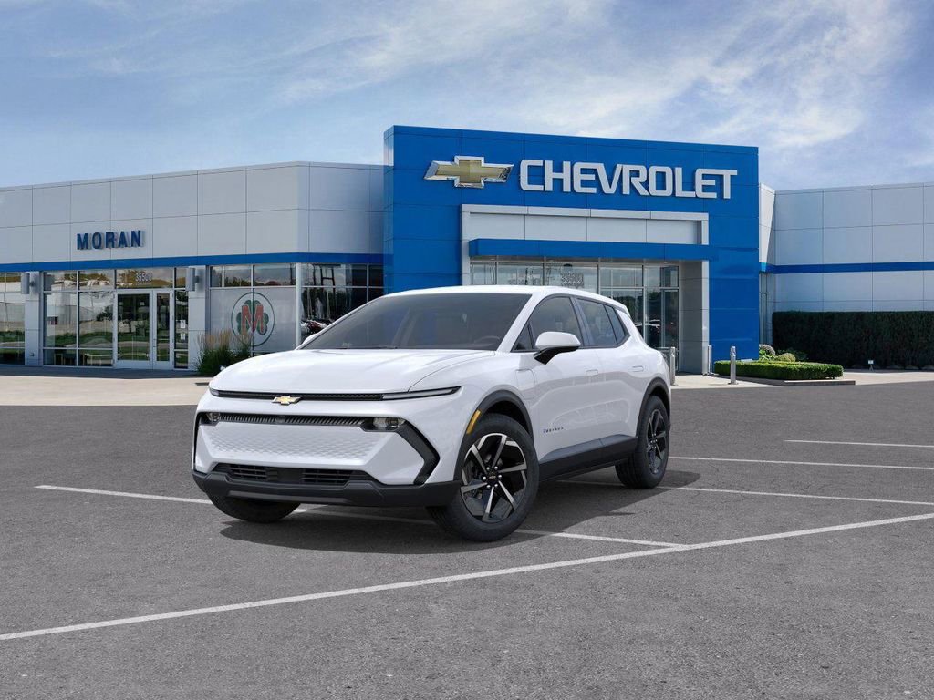 New 2026 Chevrolet Equinox EV LT image 8