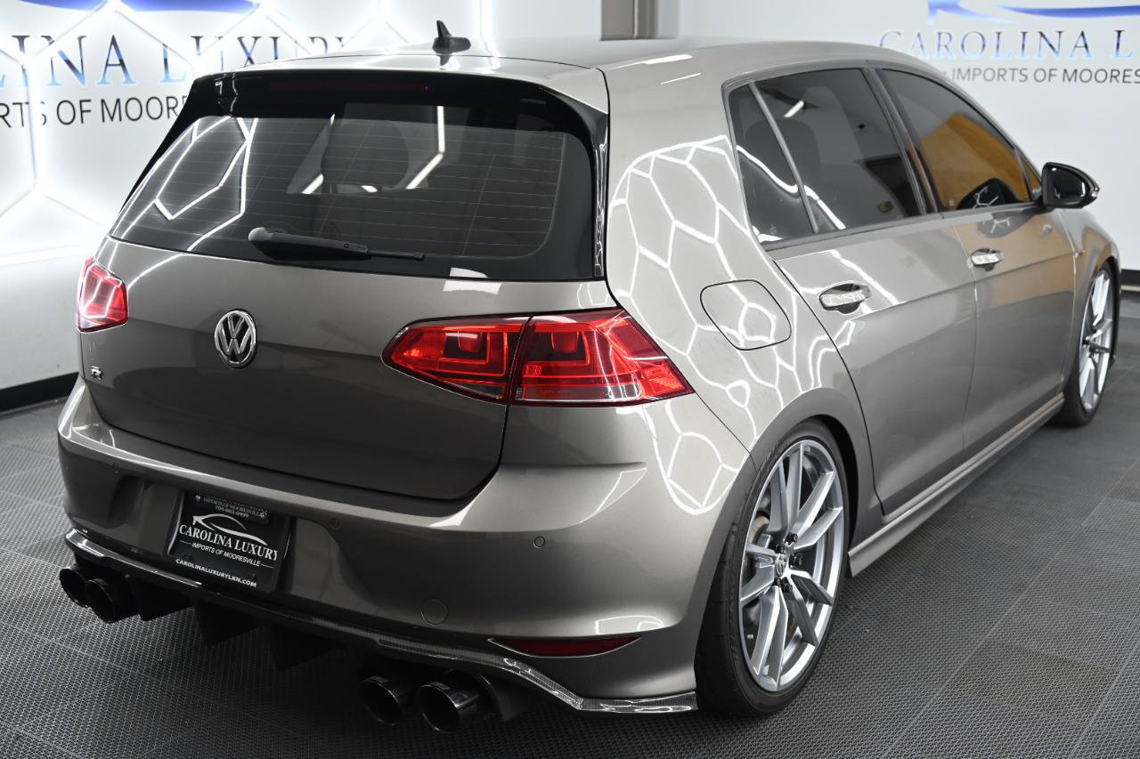 Used 2017 Volkswagen Golf R 4-Door AWD/4WD image 4