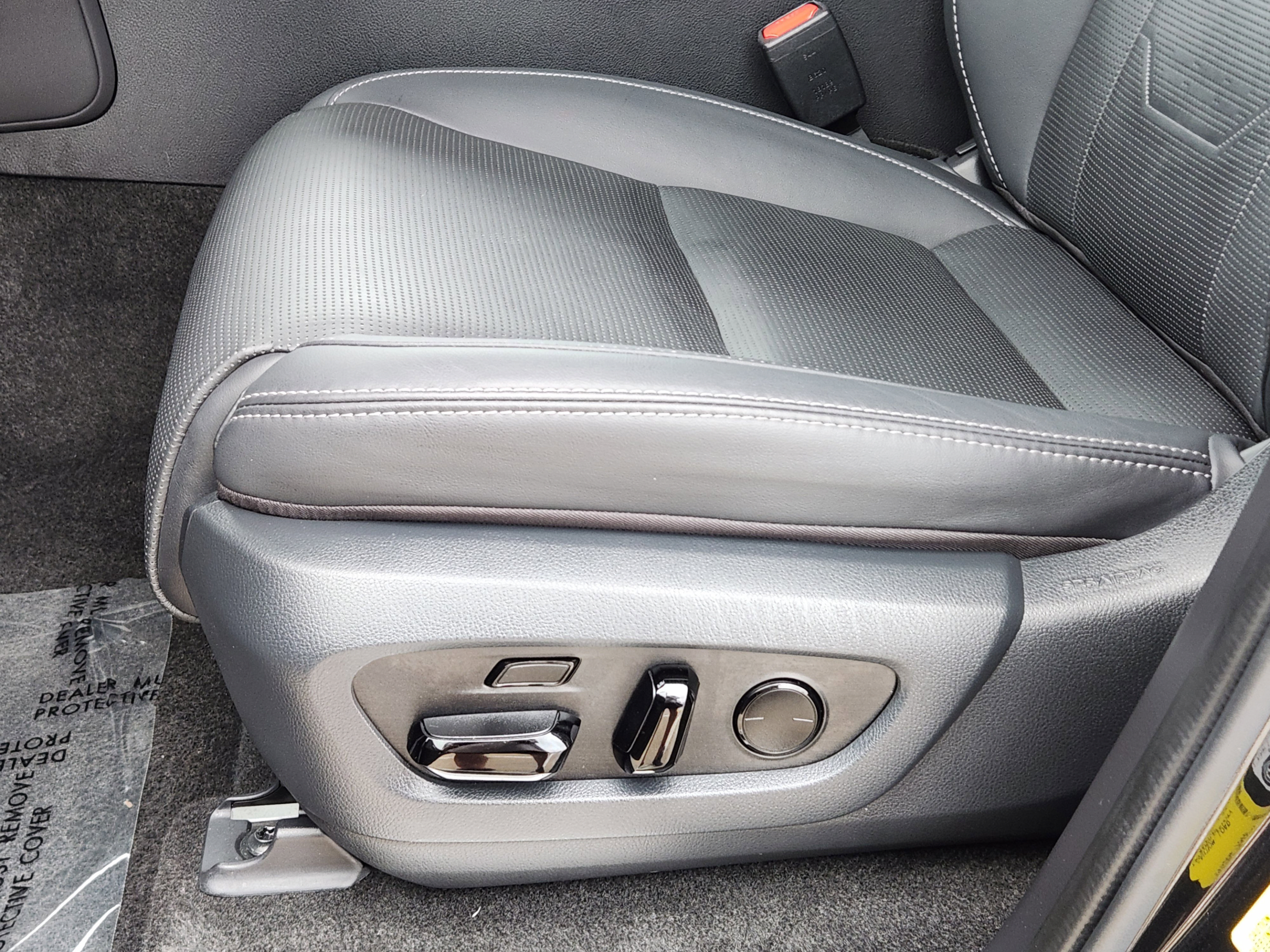 Certified 2024 Lexus GX 550 w/ Accessory Package (Z1) AWD/4WD image 5