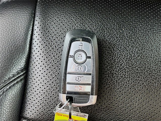 Used 2021 Ford Expedition Max XLT image 31