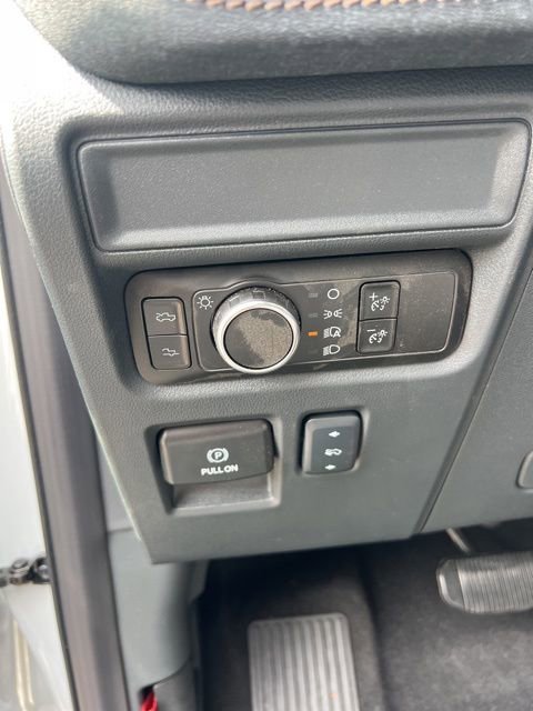 New 2025 Ford F150 Lightning Lariat image 18