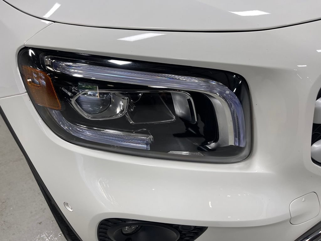 Certified 2023 Mercedes-Benz GLB 250 4MATIC image 10