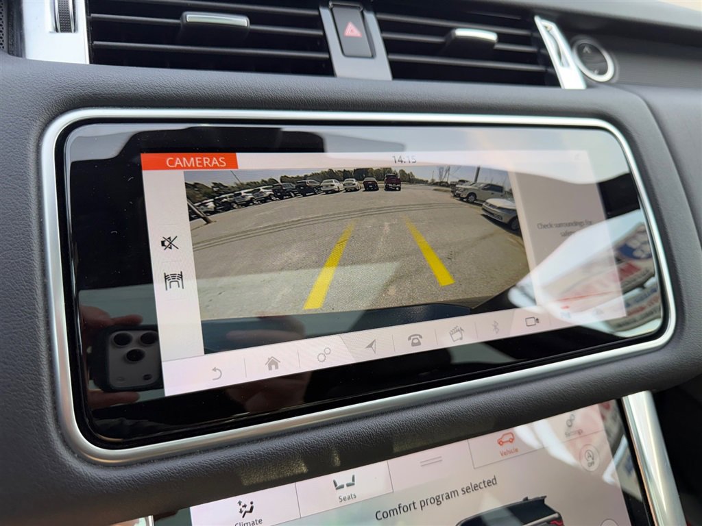 Used 2018 Land Rover Range Rover Sport HSE image 31