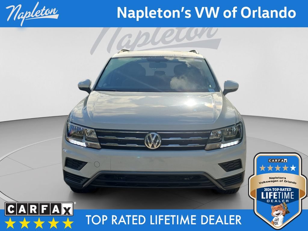 Used 2018 Volkswagen Tiguan SE w/ Panoramic Sunroof Package FWD image 9
